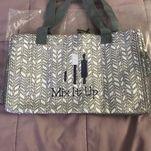 Thirty-One All-In-One Organizer in “Chevron Charm”